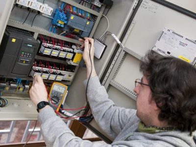 Mantenimiento de instalaciones automatizadas controladas por autómatas programables